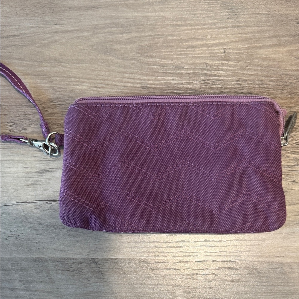 Thirty-One Chevron Purple Wristlet